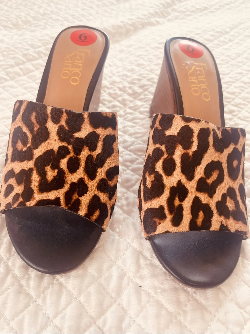 Franco Sarto animal print wedge sandal. Size 6
